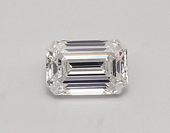 0.47 ct lab-grown Emerald Diamond