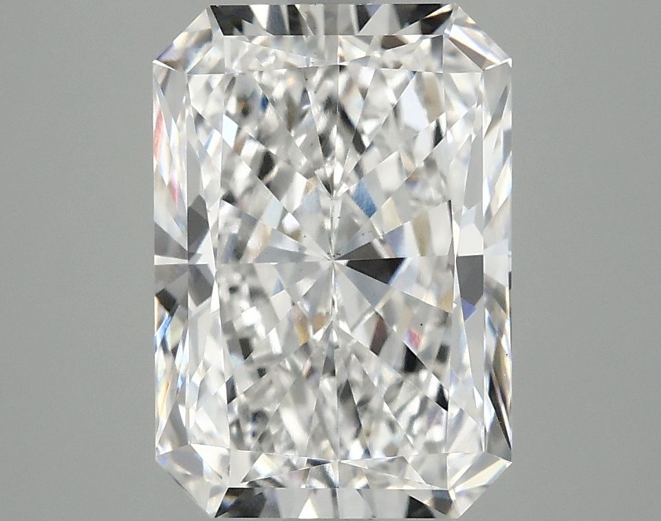 3.91 ct. radiant Lab Grown Diamond front image