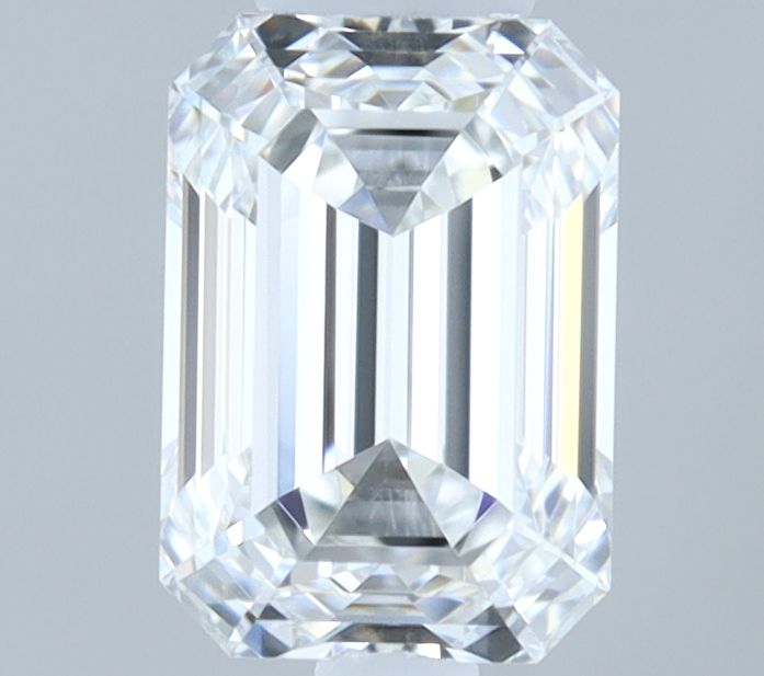 0.30 ct Emerald diamond