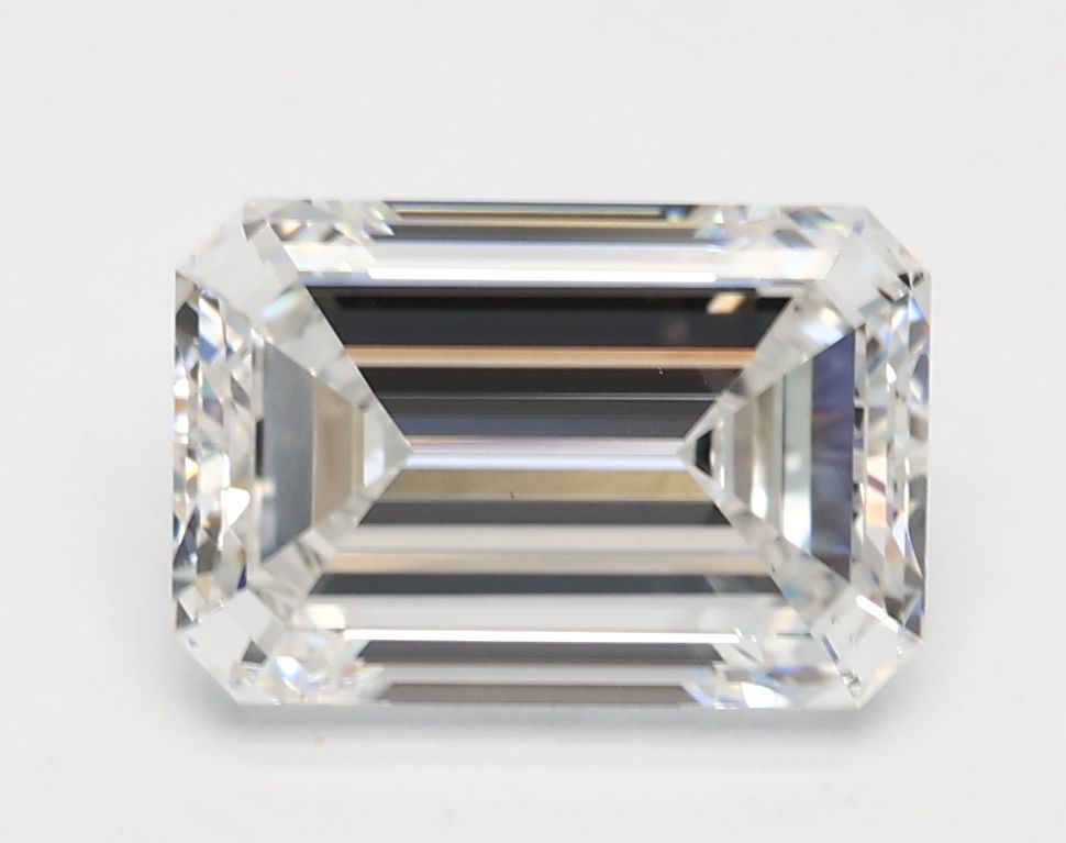 2.00 ct. emerald Lab Grown Diamond front image
