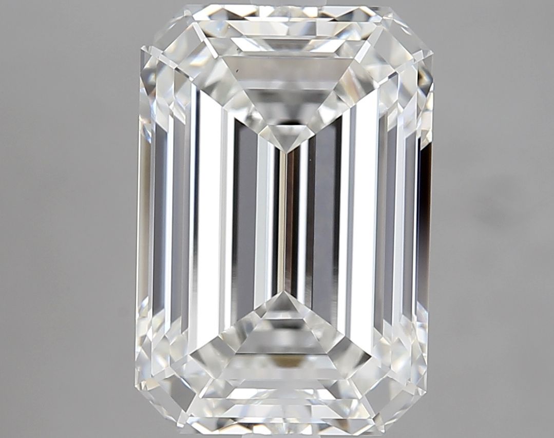 4.17 ct. emerald Lab Grown Diamond front image