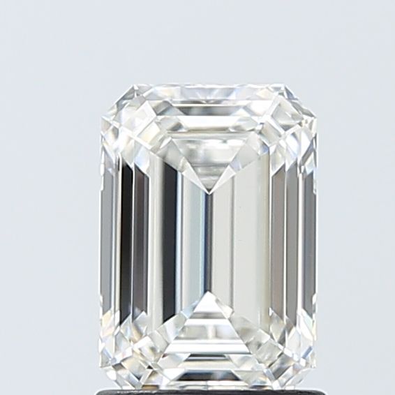 1.56 ct Emerald diamond