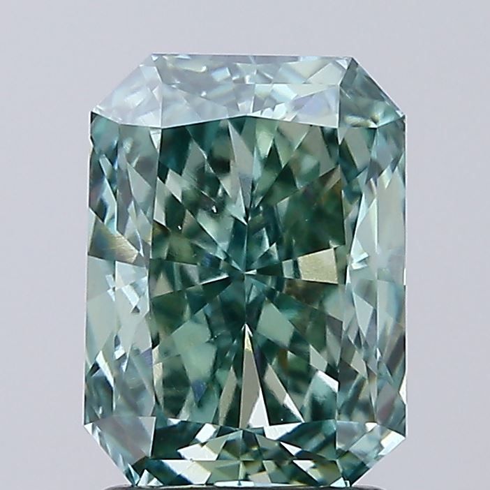 2.09 ct Radiant diamond