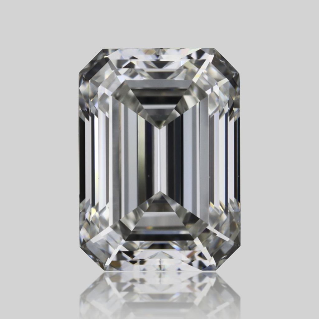 0.70 ct Emerald diamond