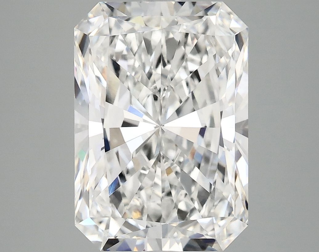 4.92 ct. radiant Lab Grown Diamond front image