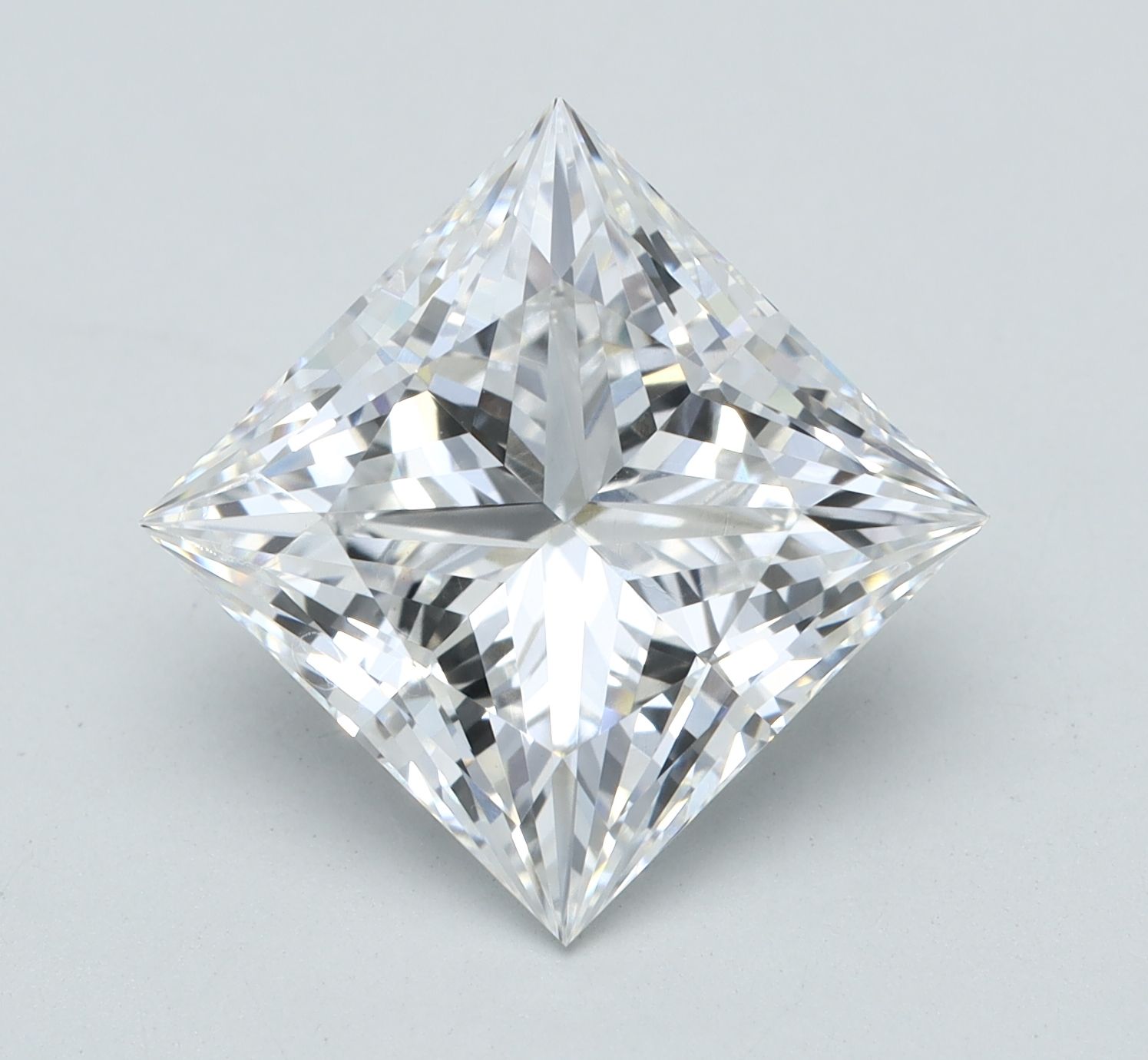 3.90ct Princess diamond