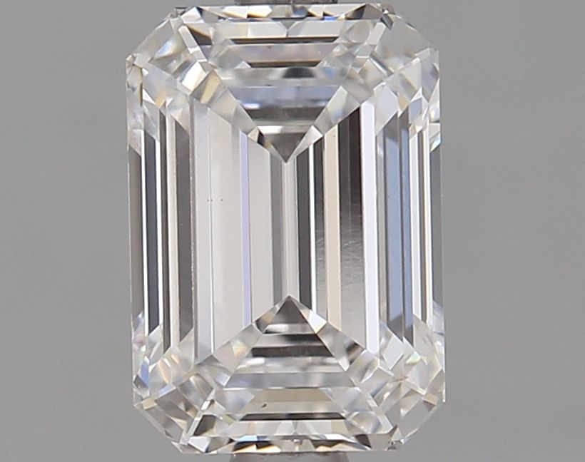 1.40 ct. emerald Lab Grown Diamond front image
