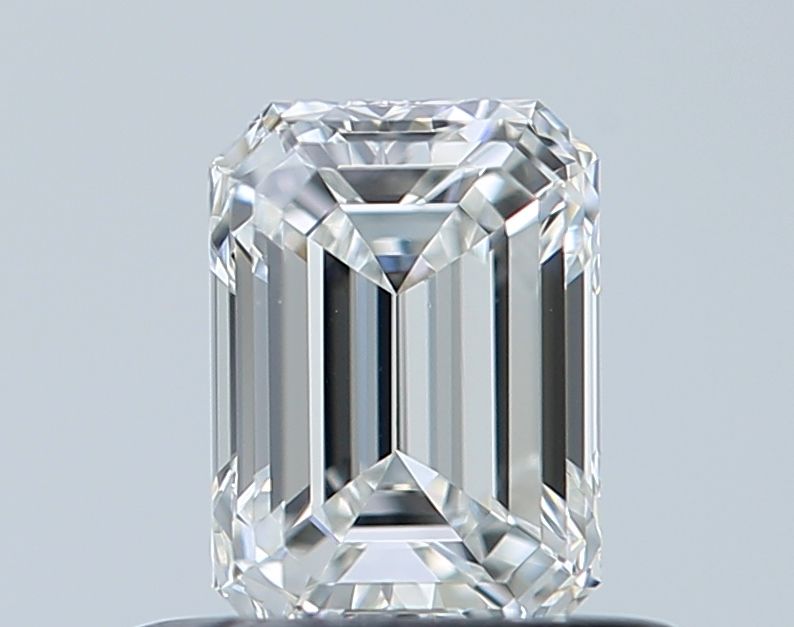 0.55 ct Emerald diamond