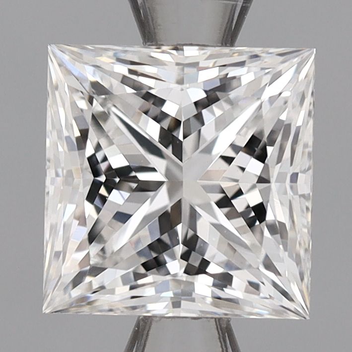 1.53 ct. princess Lab Grown Diamond front image