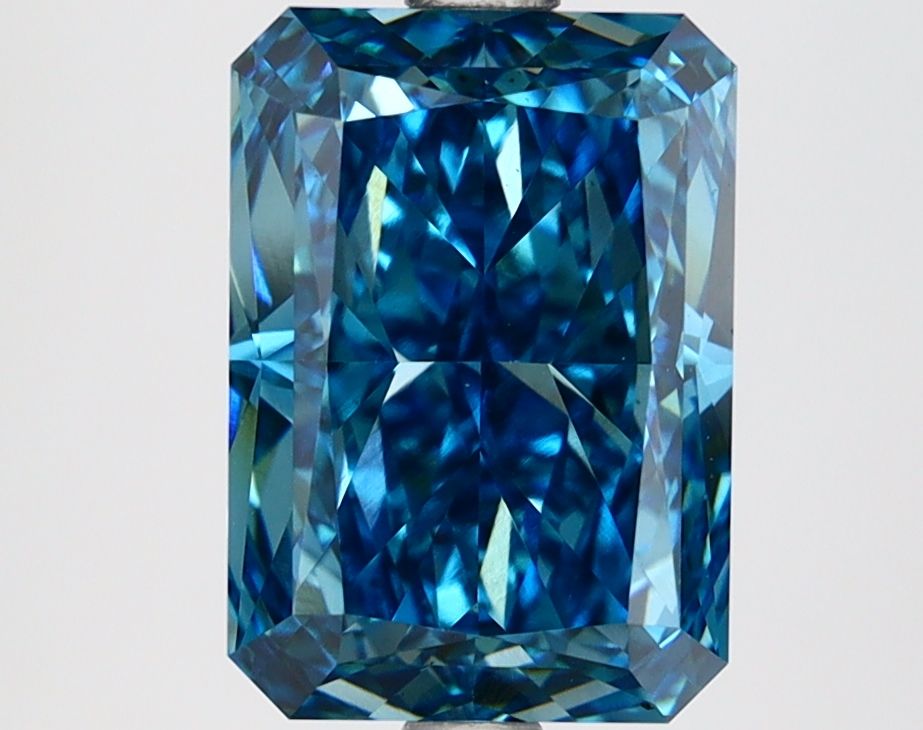 3.10 ct. radiant Lab Grown Diamond front image