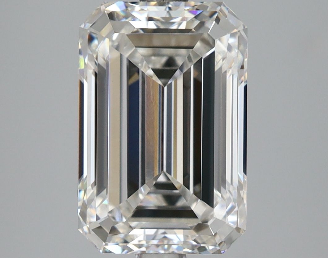 4.09 ct. emerald Lab Grown Diamond front image