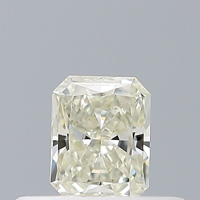 0.24 ct Radiant diamond
