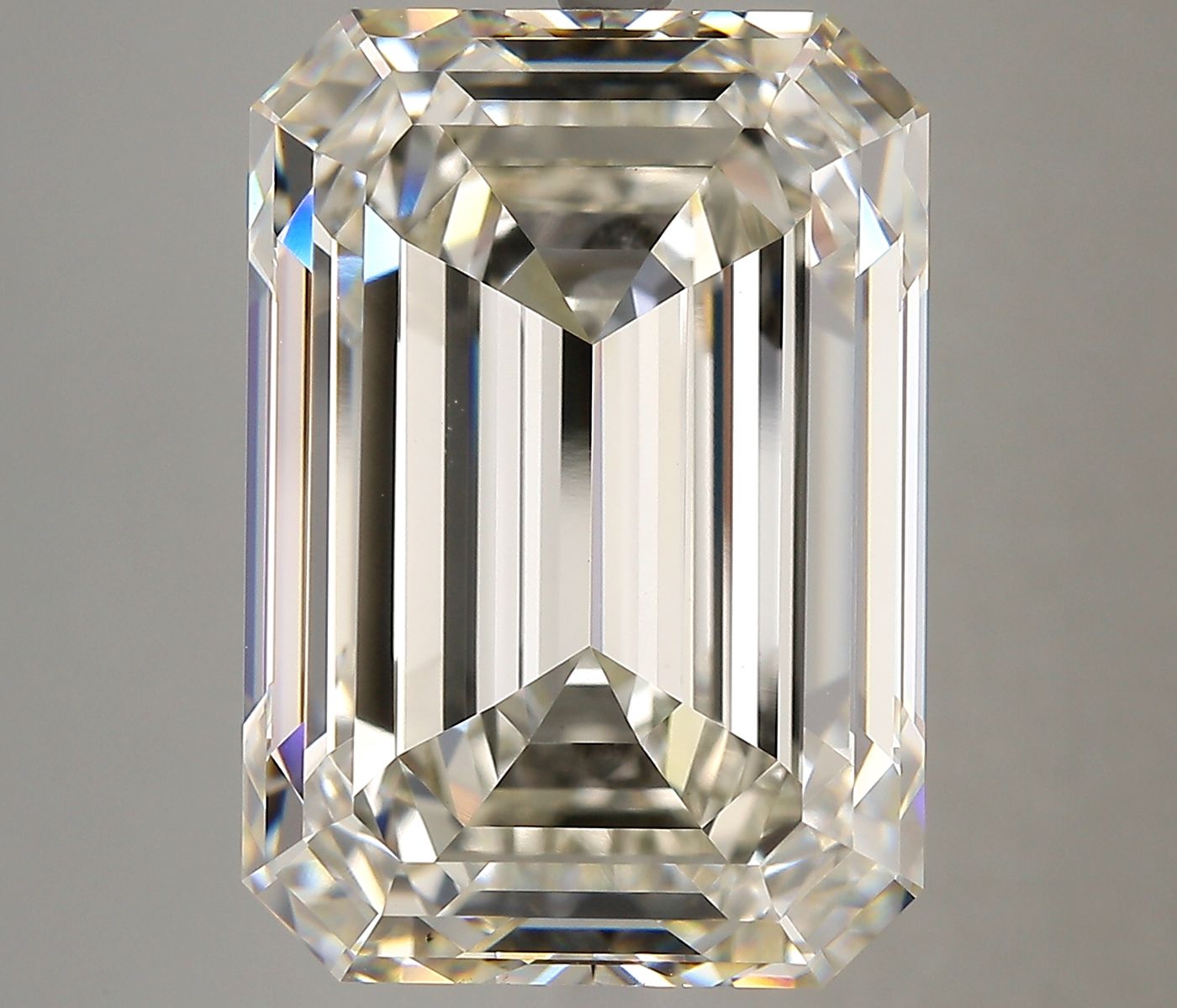 17.93 ct. emerald Lab Grown Diamond front image