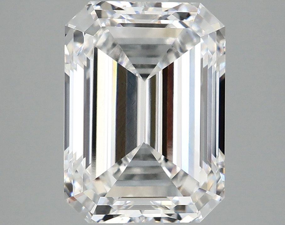 3.86 ct. emerald Lab Grown Diamond front image
