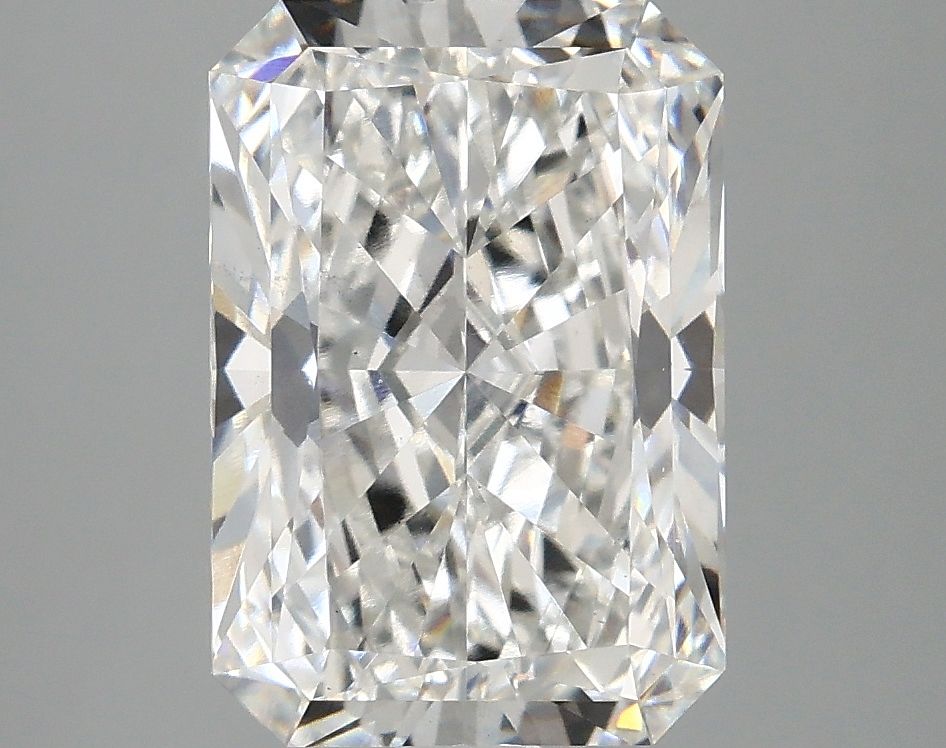 3.89 ct. radiant Lab Grown Diamond front image