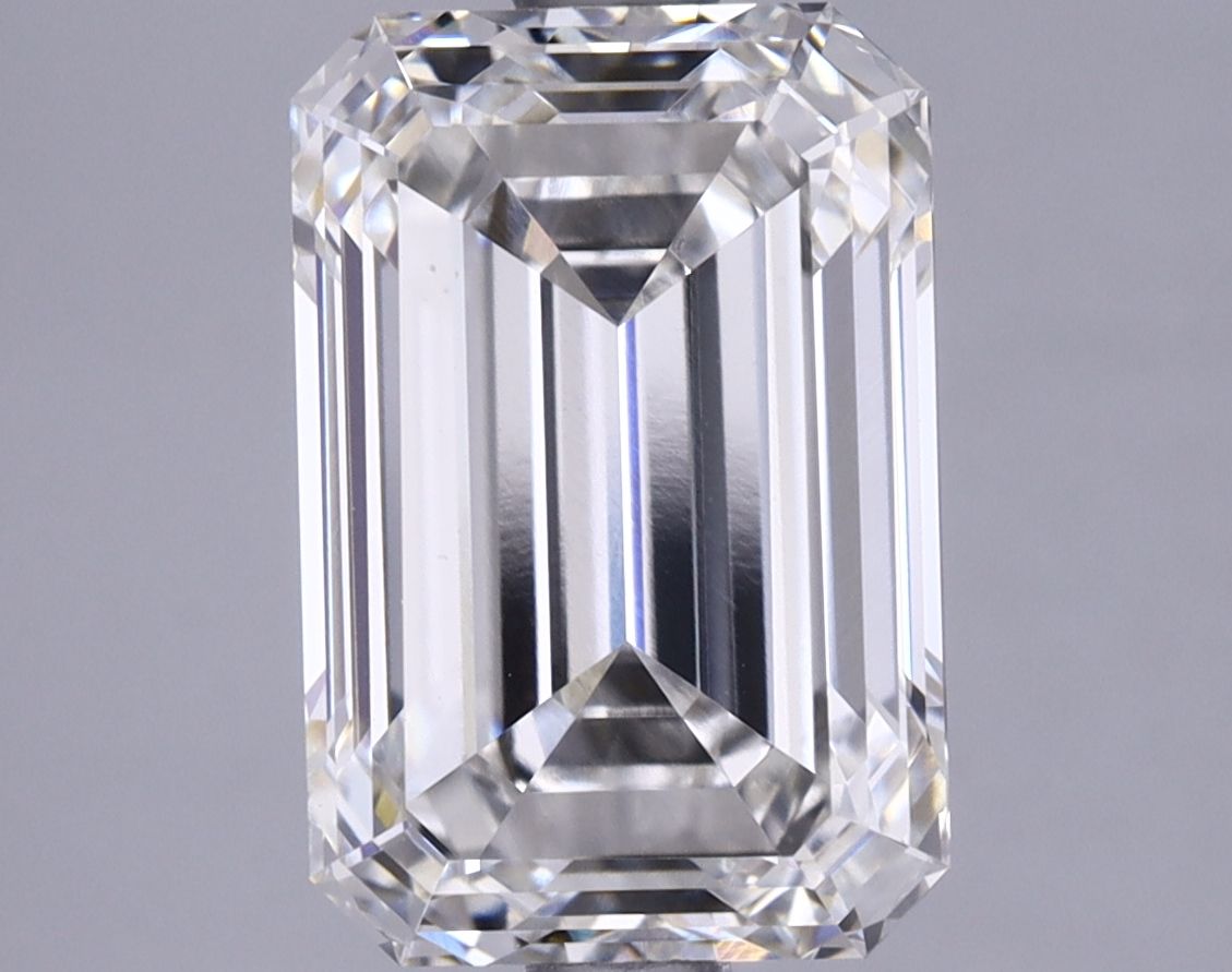 2.78 ct. emerald Lab Grown Diamond front image