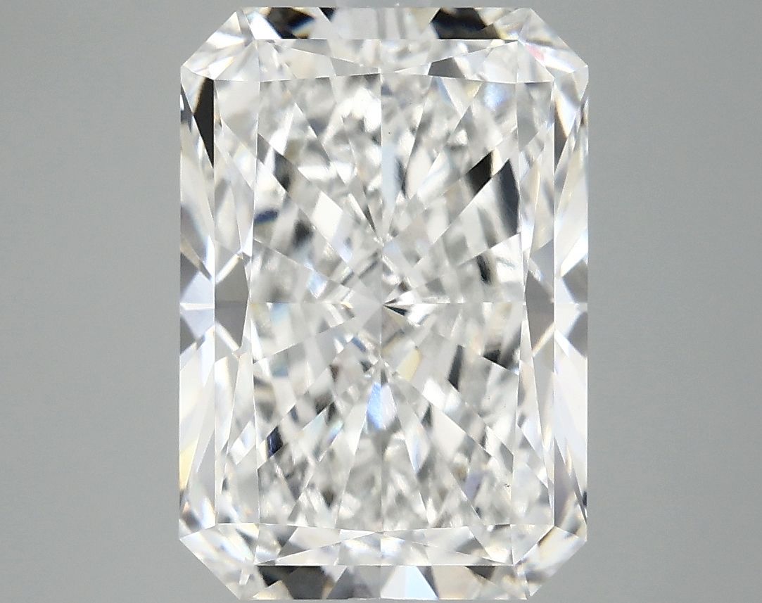 4.85 ct. radiant Lab Grown Diamond front image