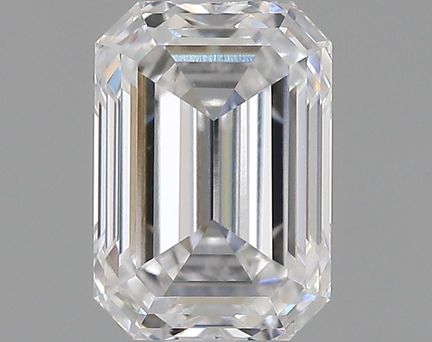 1.07 ct. emerald Lab Grown Diamond front image