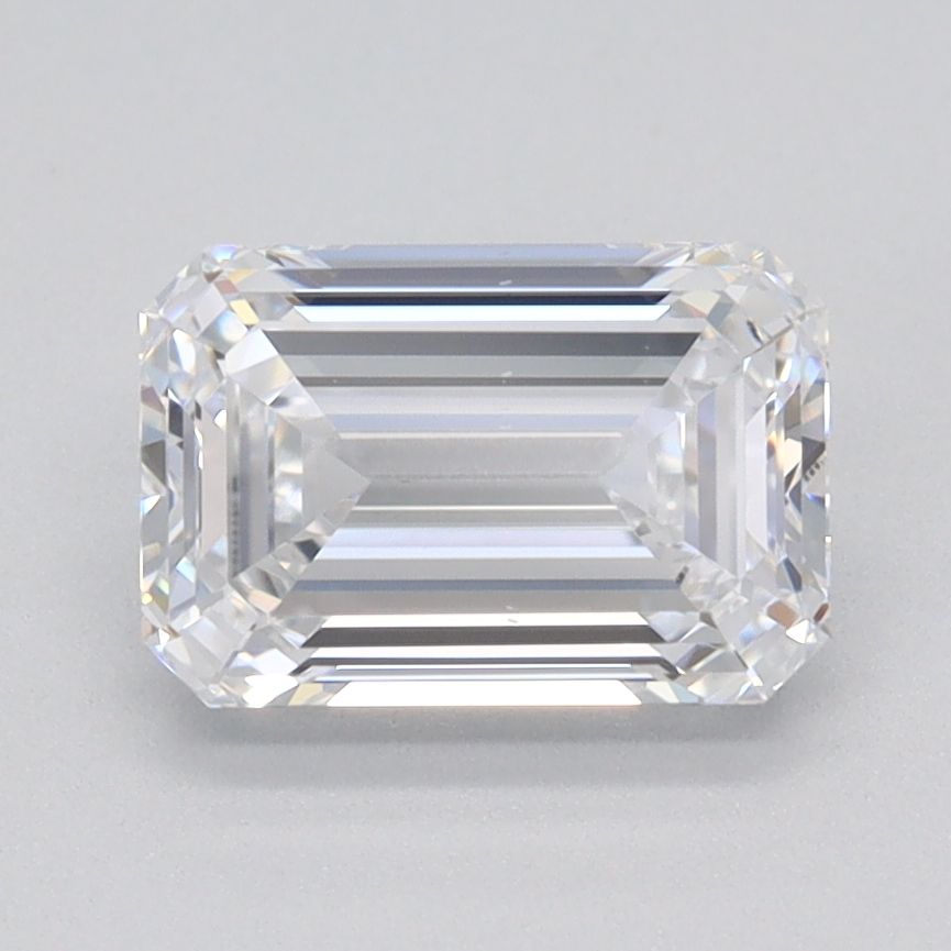 1.05 ct. emerald Lab Grown Diamond front image
