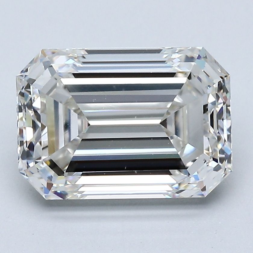 3.20 ct Emerald diamond