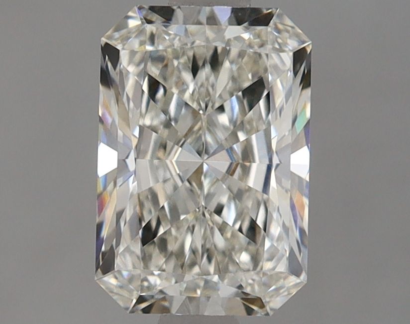 1.68 ct Radiant diamond