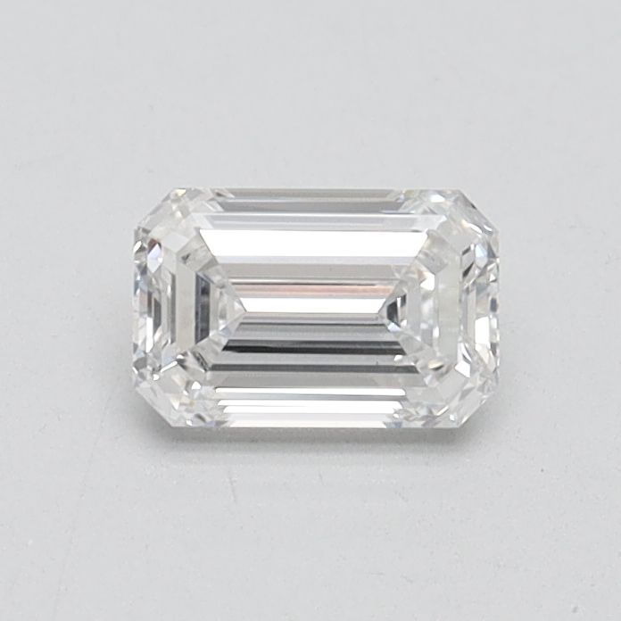0.46 ct lab-grown Emerald Diamond