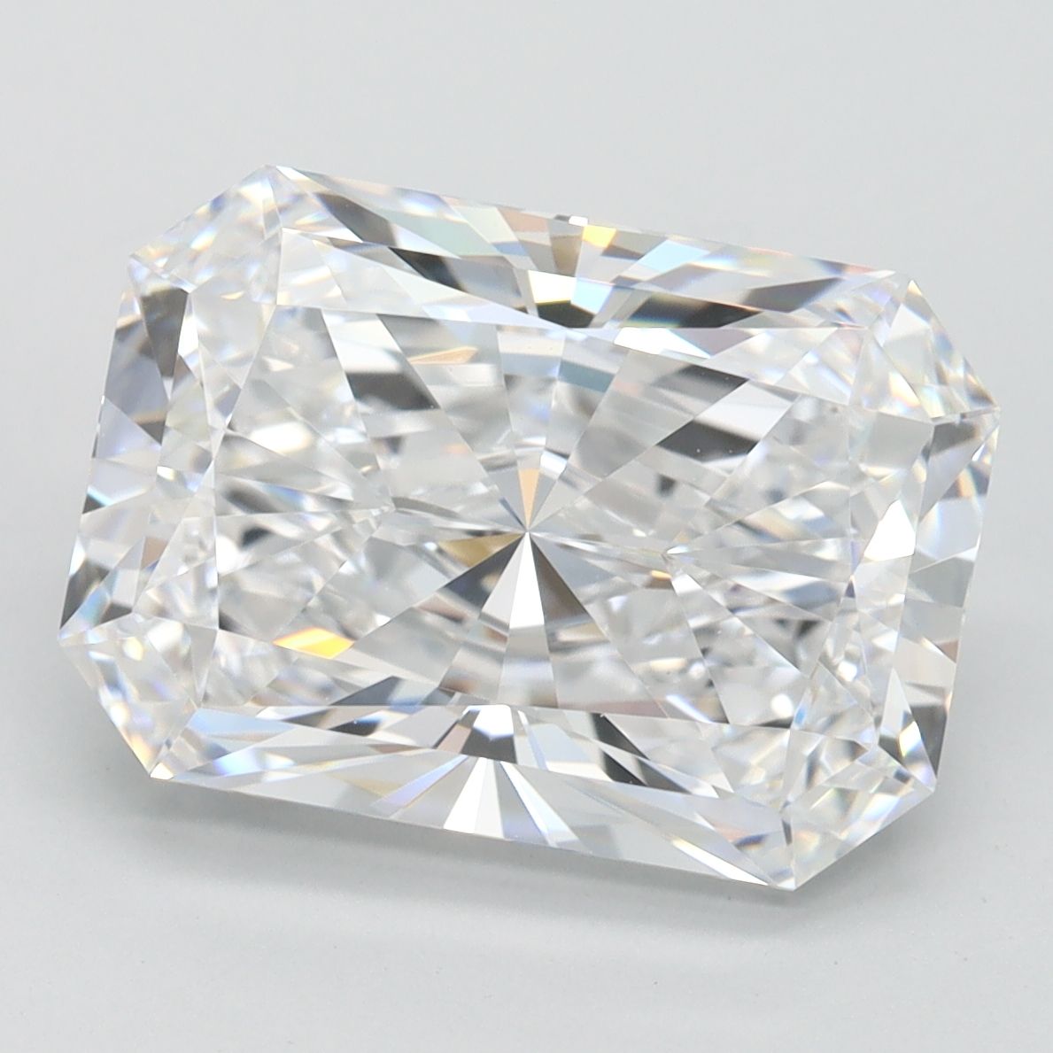 4.53 ct. radiant Lab Grown Diamond front image