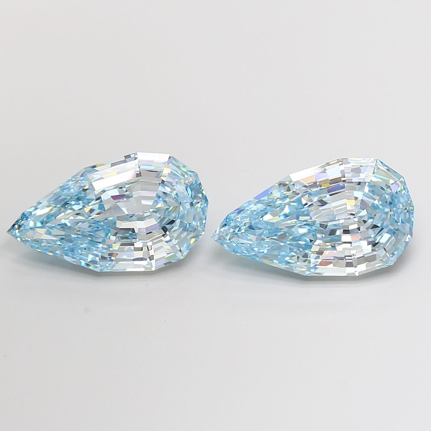 5.48 ct. pear Lab Grown Diamond front image