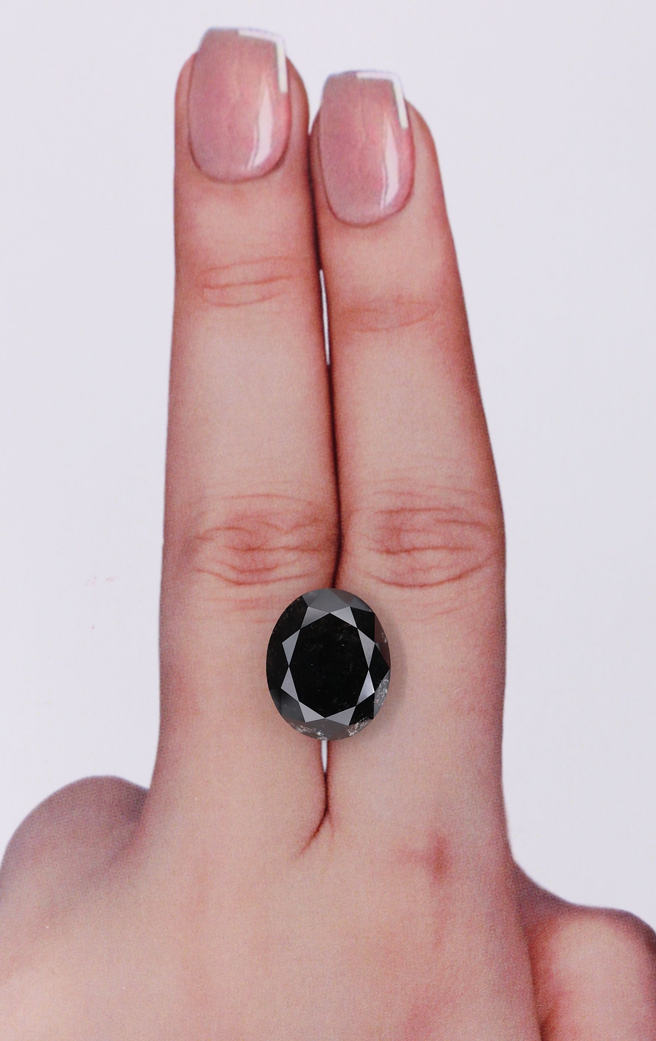 Diament 7.11 ct Fancy Black/VVS2