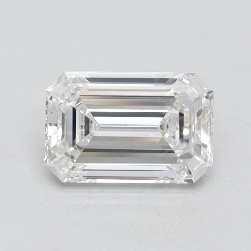1.04 ct. emerald Lab Grown Diamond front image