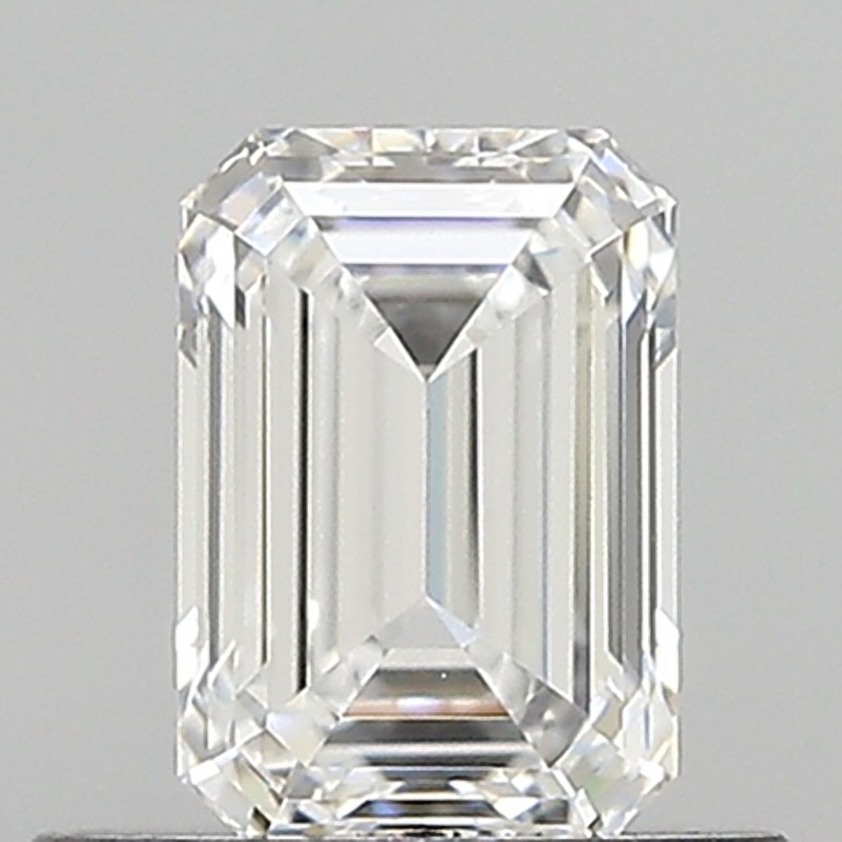 0.53 ct. emerald Lab Grown Diamond front image