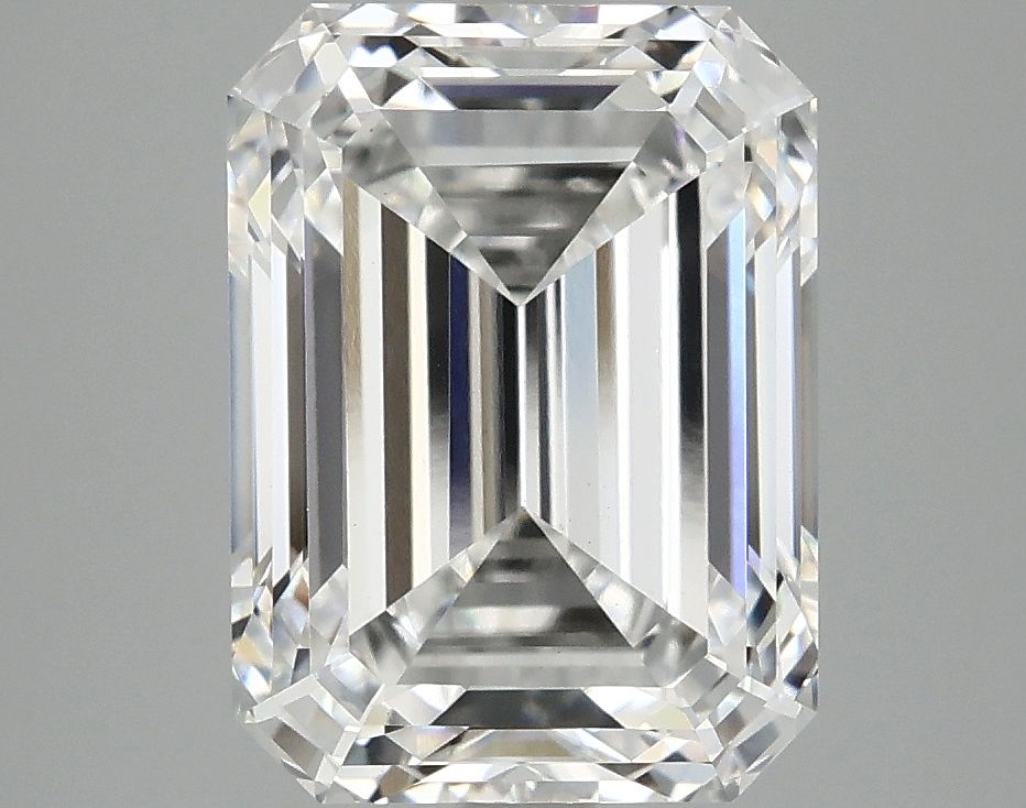 4.18 ct. emerald Lab Grown Diamond front image