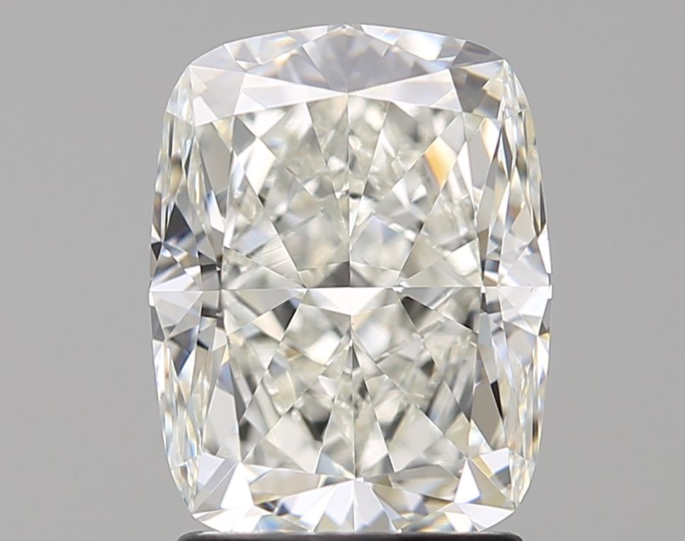 2.32 ct Cushion Brilliant diamond