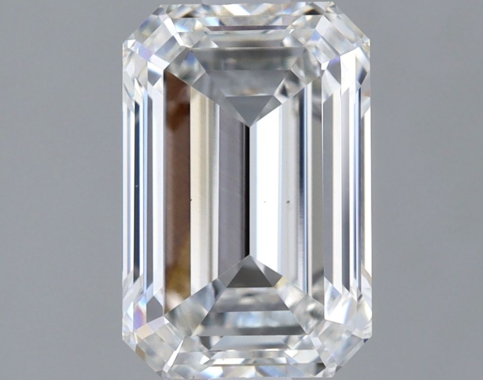 1.70 ct. emerald Lab Grown Diamond front image
