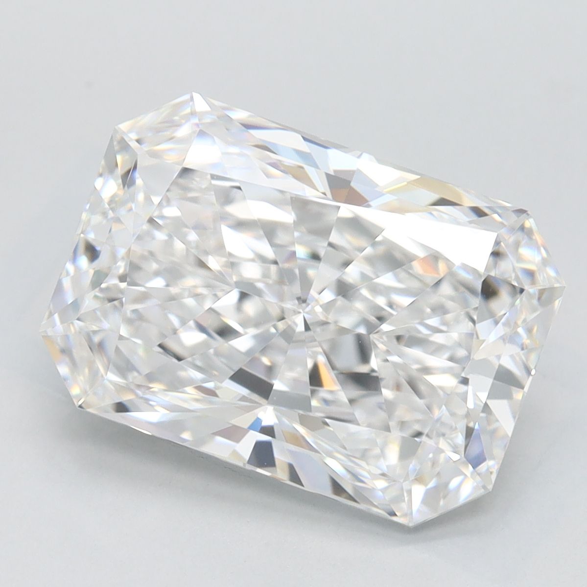 4.28 ct. radiant Lab Grown Diamond front image