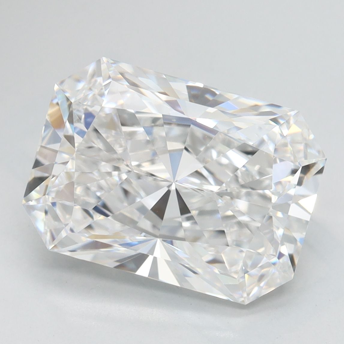 4.00 ct. radiant Lab Grown Diamond front image