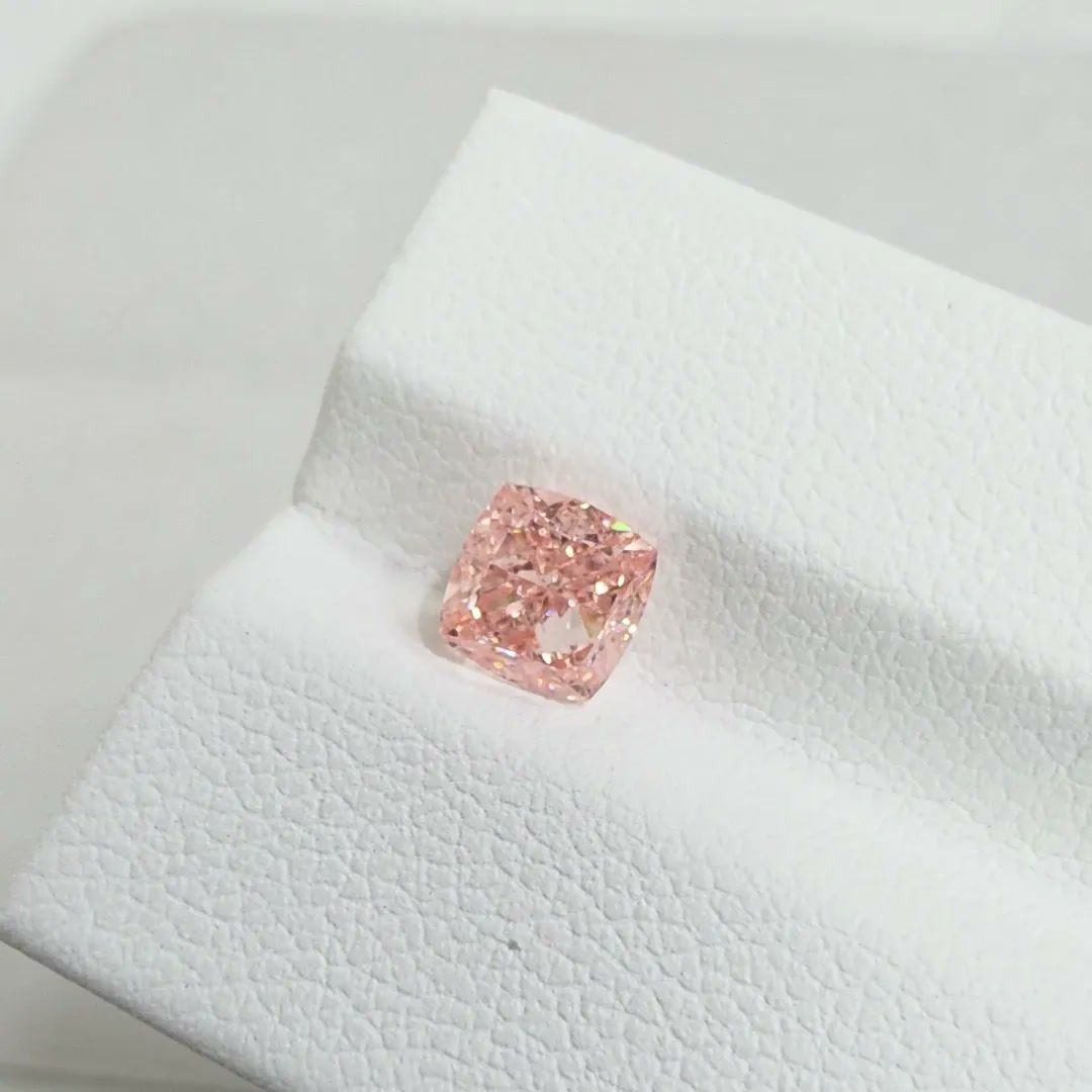 1.26 CT Fancy Vivid Pink CUSHION MODIFIED