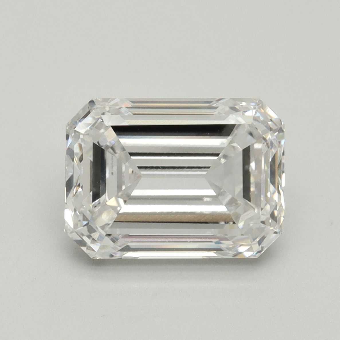 4.00 ct. emerald Lab Grown Diamond front image