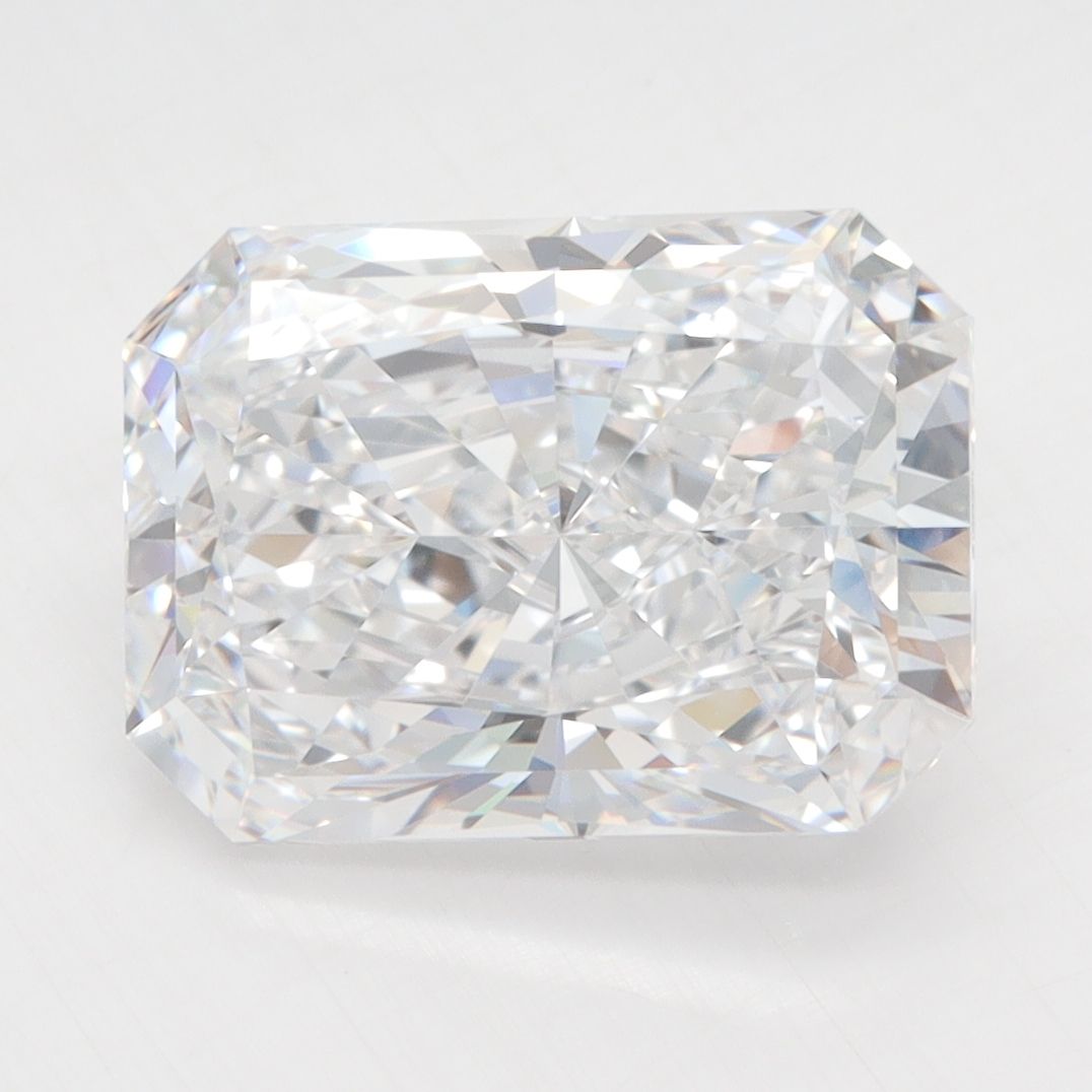 4.65 ct. radiant Lab Grown Diamond front image