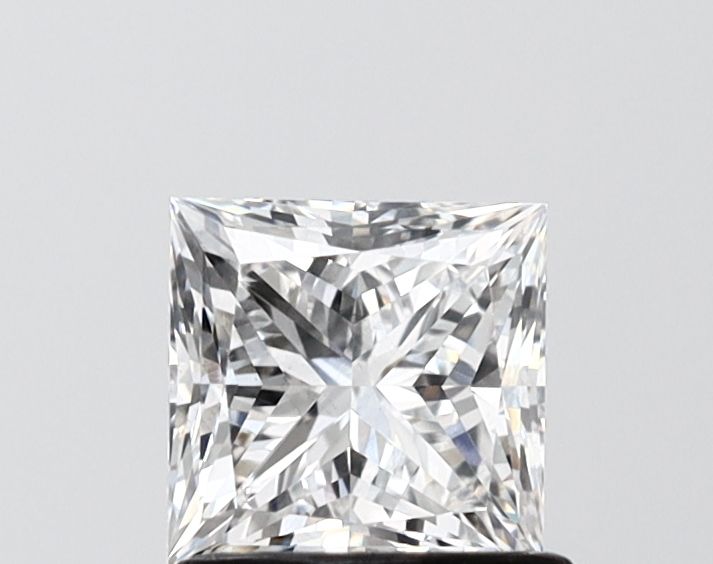 1.06 ct lab-grown Princess Diamond