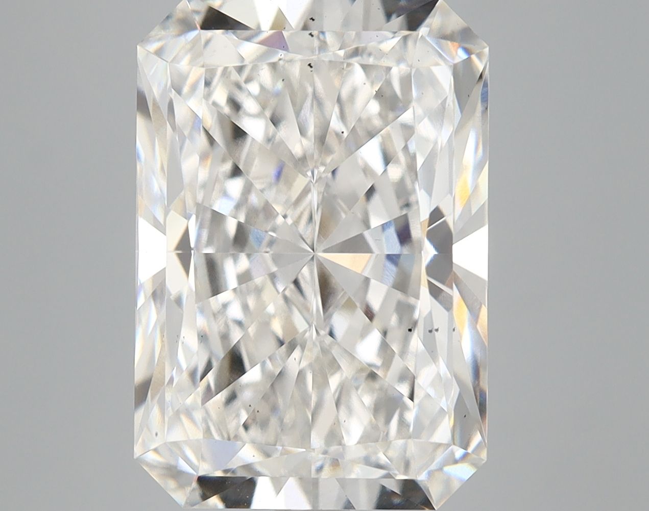 7.52 ct. radiant Lab Grown Diamond front image