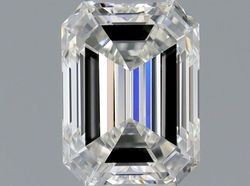 0.40 ct Emerald diamond