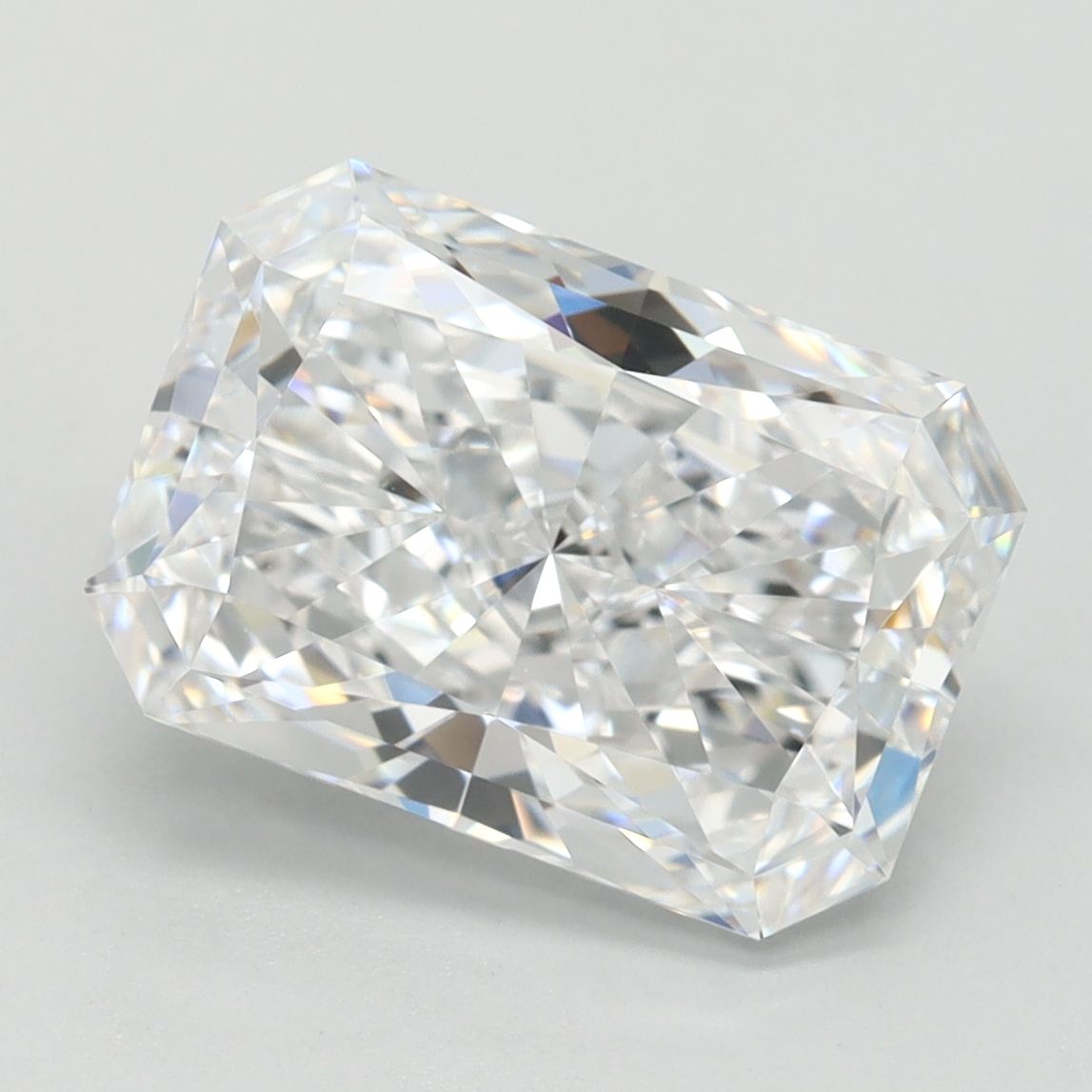 3.19 ct. radiant Lab Grown Diamond front image