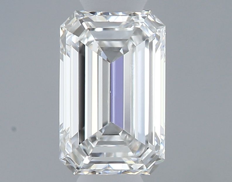 0.30 ct Emerald diamond