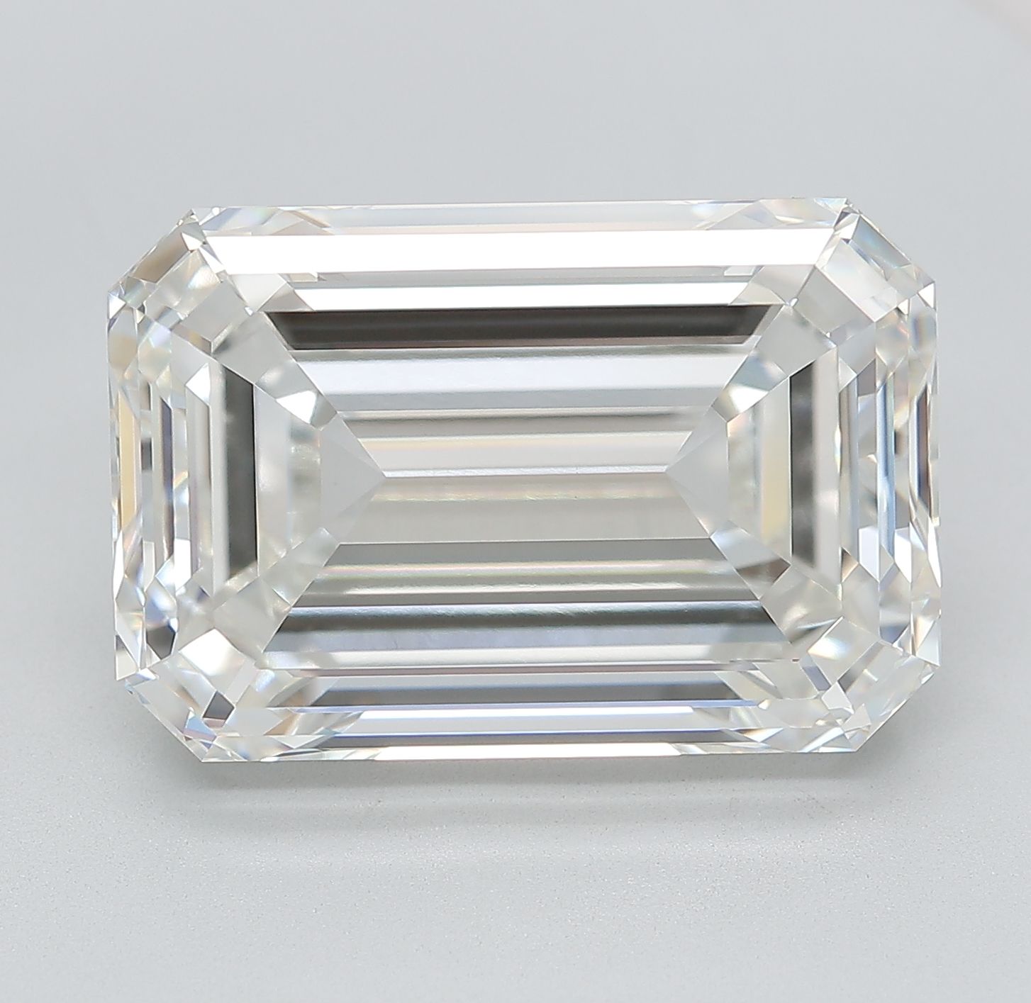 15.42 ct. emerald Lab Grown Diamond front image