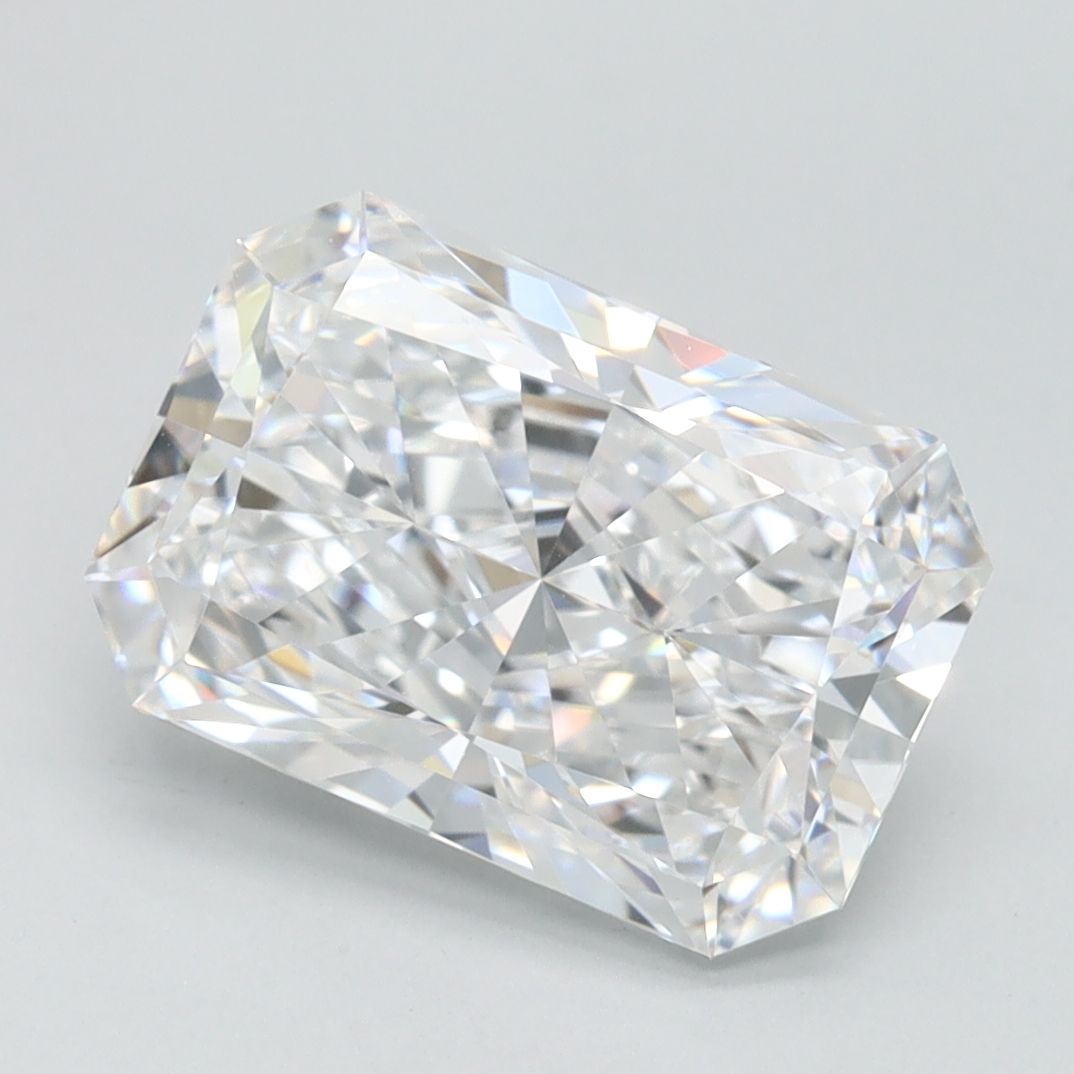 2.52 ct. radiant Lab Grown Diamond front image
