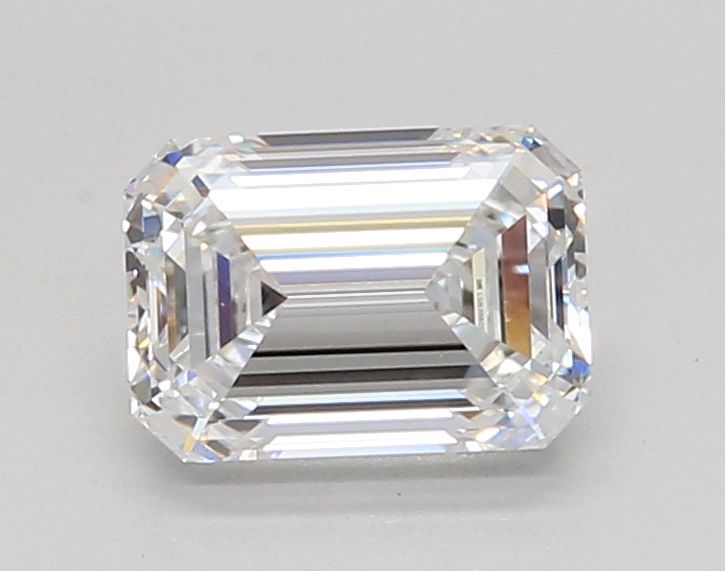 1.54 ct. emerald Lab Grown Diamond front image