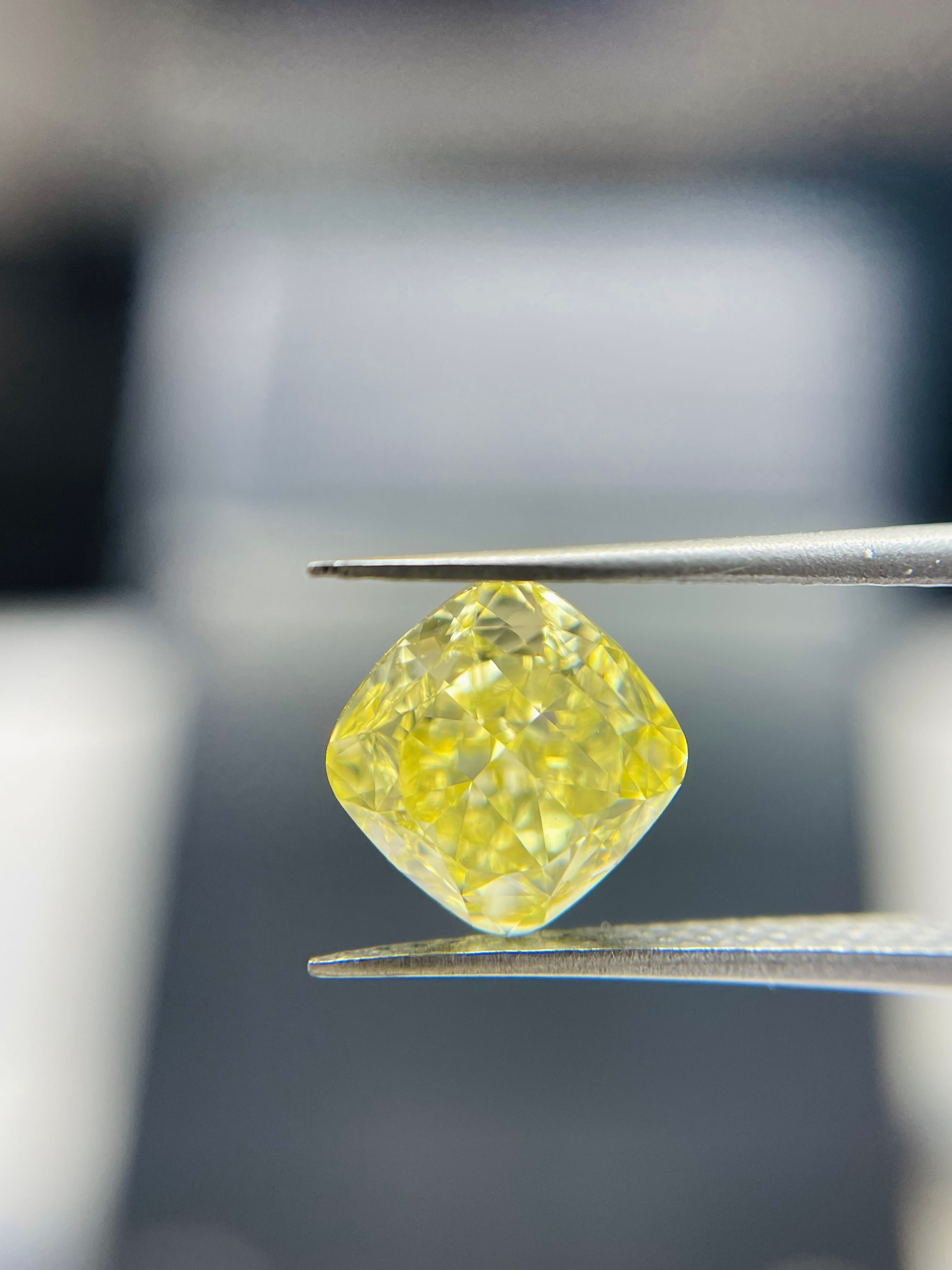 2.00 ct Cushion Modified diamond