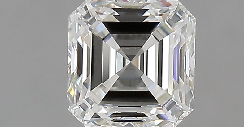 0.90 ct Square Emerald diamond