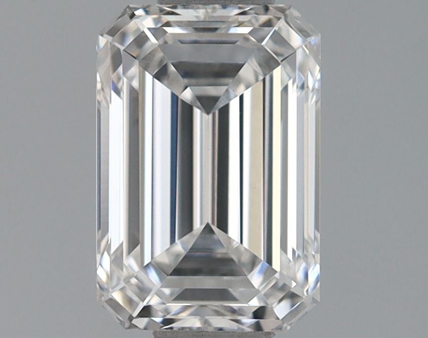 0.83 ct. emerald Lab Grown Diamond front image